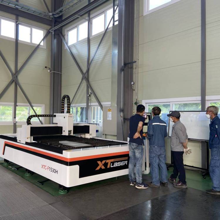 XT LASER Ledande global service